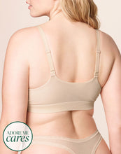 Load image into Gallery viewer, nueskin Viktoria Mesh Wireless Triangle Bralette in color Appleblossom and shape bralette
