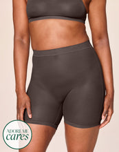 Load image into Gallery viewer, nueskin Dina Mesh High-Rise Shortie in color Deep Taupe and shape shortie
