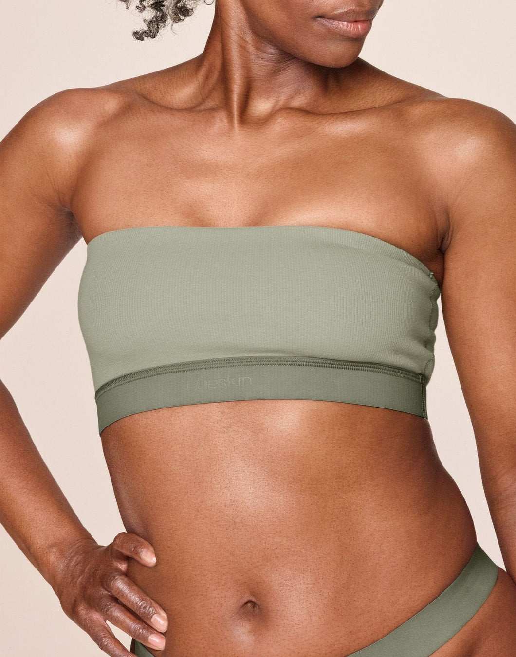 nueskin Robin in color Tea and shape bandeau