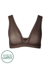 Load image into Gallery viewer, nueskin Italia Mesh Wireless Triangle Bralette in color Bracken and shape triangle
