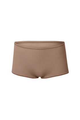 nueskin Risa in color Beaver Fur and shape shortie