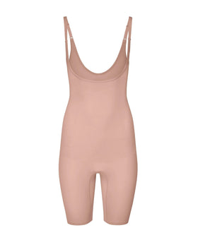 nueskin Braelynn High-Compression Underbust Bodysuit in color Rose Cloud and shape bodysuit