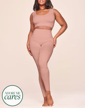 Load image into Gallery viewer, nueskin Lilya High-Compression Legging in color Rose Cloud and shape legging
